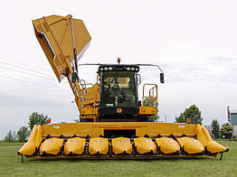 Кукурудзозбиральний комбайн Oxbo 2485