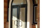 Алюминиевые двери и алюминиевые входные группы - фото 1 - id-p1440106688