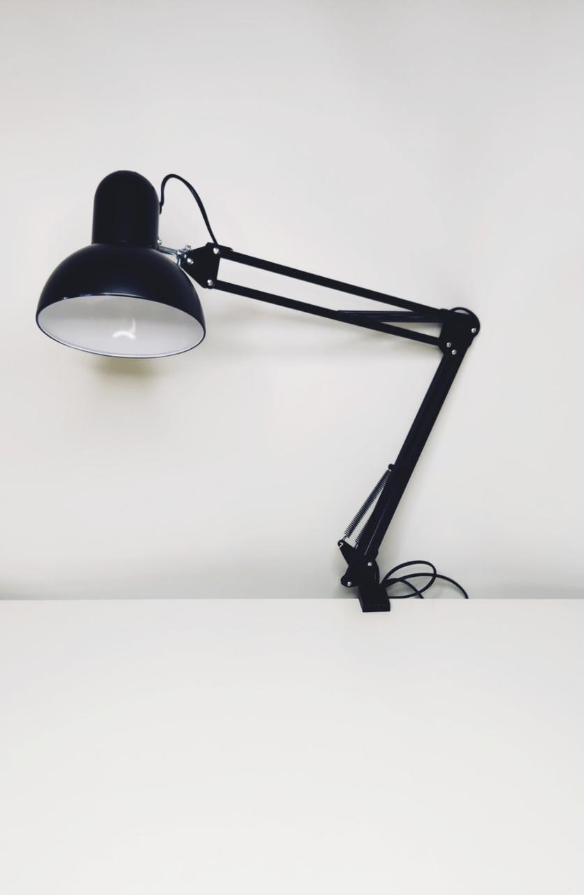 Настольная лампа для маникюра на струбцине черная Desk lamp - фото 6 - id-p1440566045