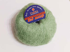 Італійська пряжа для в'язання Кід Мохер Ярна  25 грам, 250 м Мохер 70 % Нейлон 30 пастельний зелений