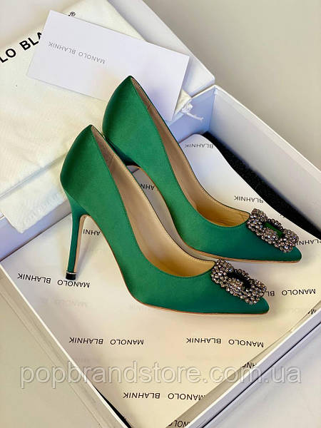 Manolo Blahnik 10 Pop Brand Store 1440789238