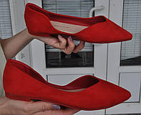 Розміри 36 та 37  Жіночі червоні балетки з еко-замші з гострим носком, низький хід