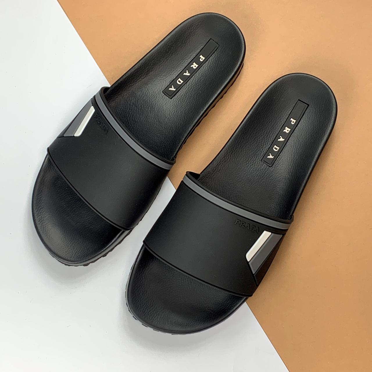 Шльопанці чорні арт. 41-202