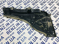 Захист днища ззаду справа Mercedes W164 A1646102208