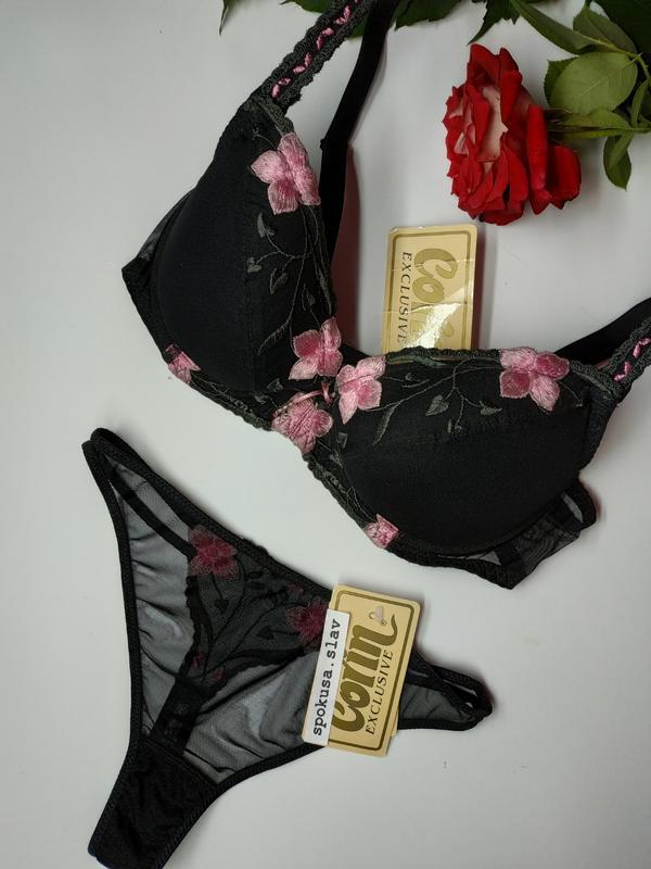 Комплект білизни чорний з вишивкою  75A corin 14949, фото 1