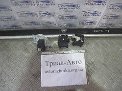 Сервопривід Toyota Land Cruiser 1998-2006 8710635120 (арт.7535)