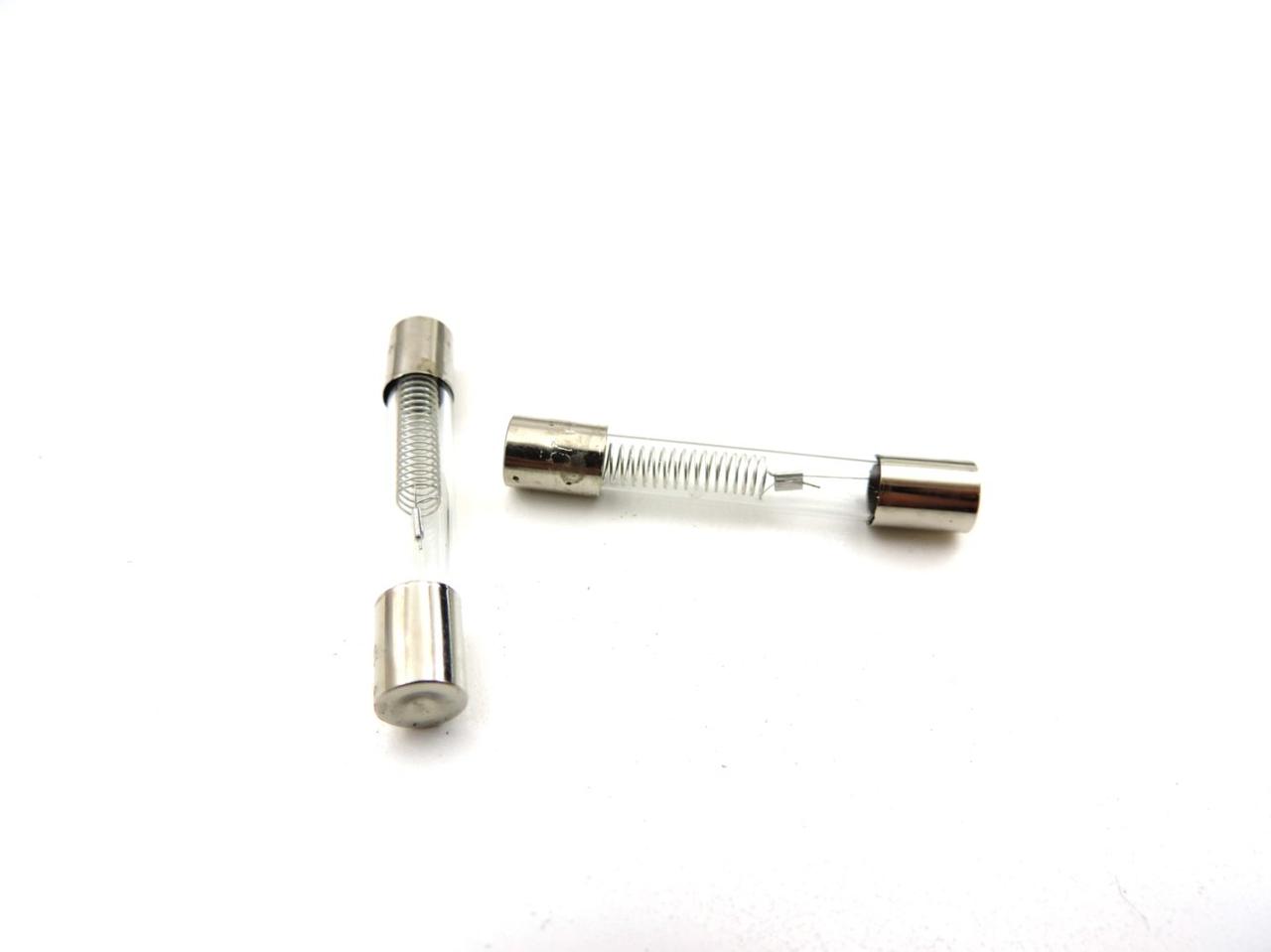 Запобіжник високовольтний для мікрохвильової печі 750MA 5KV