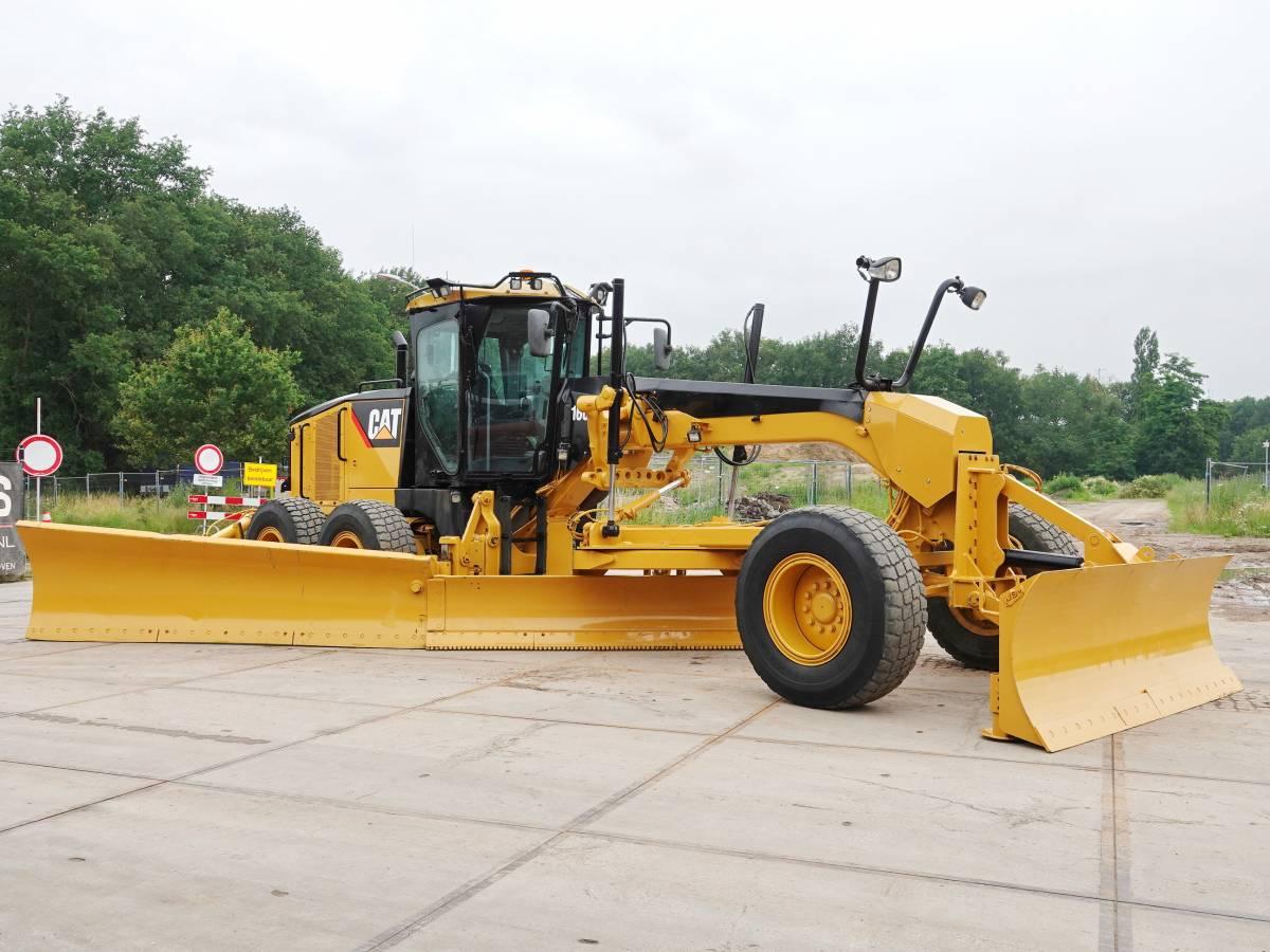 Автогрейдер Caterpillar 160M 2011 року