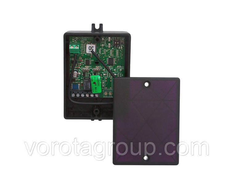 Зовнішній універсальний 4-х канальний приймач XR4 868 МГц