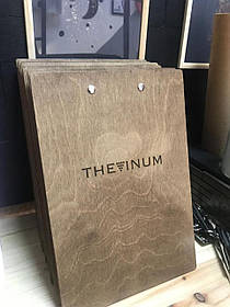 Планшет з дерева з логотипом і затискачем  для меню А4 37х24см 5мм