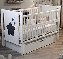 Дитяче ліжечко " Зірочка біле з відк.боковинкою на маятнику з шухлядою Дубик-М