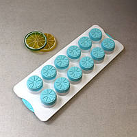 Пластикова форма для льоду з кришкою на 12 осередків AK-271