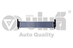 Радіатор інтеркулера Octavia Golf A3 VIKA 11211694501