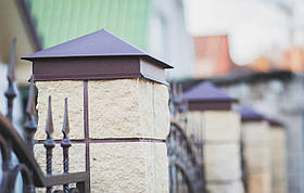 Кришки на цегляні паркани з фарбованої сталі матового покриття під ключ