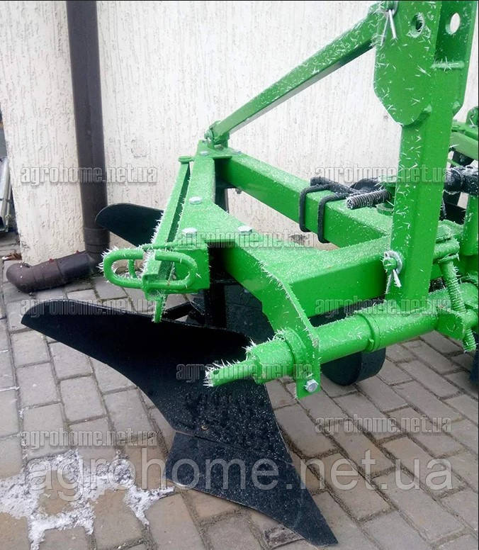 Плуг двокорпусний - 2х20 (низька стійка), фото 1