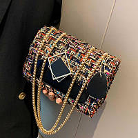 Клатч з вовни в стилі ретро