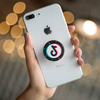 Подставка держатель для телефона PopSockets TikTok Дизайнерские часы