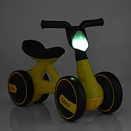 Толокар Біговел для малюків BAMBI M 4086-6 жовтий з музикою та світлом, фото 3