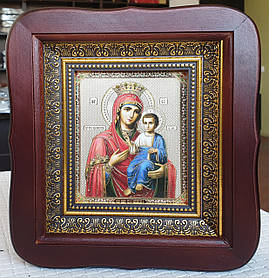 Ікона П.Б.Іверська в темному дерев'яному кіоті під склом, розмір 20×18, сюжет 10×12.