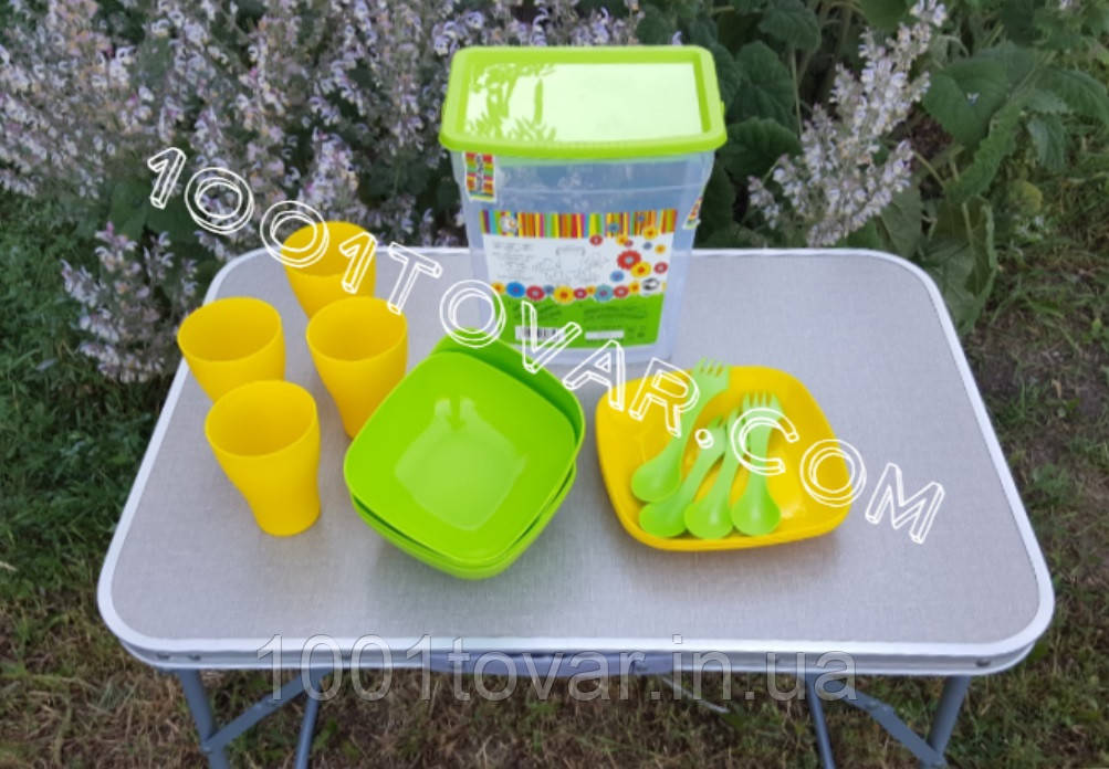 Набір для пікніка пластиковий Алеана на 4 персон (17 предметів: тарілки, стакани, ложки, вилки), фото 1