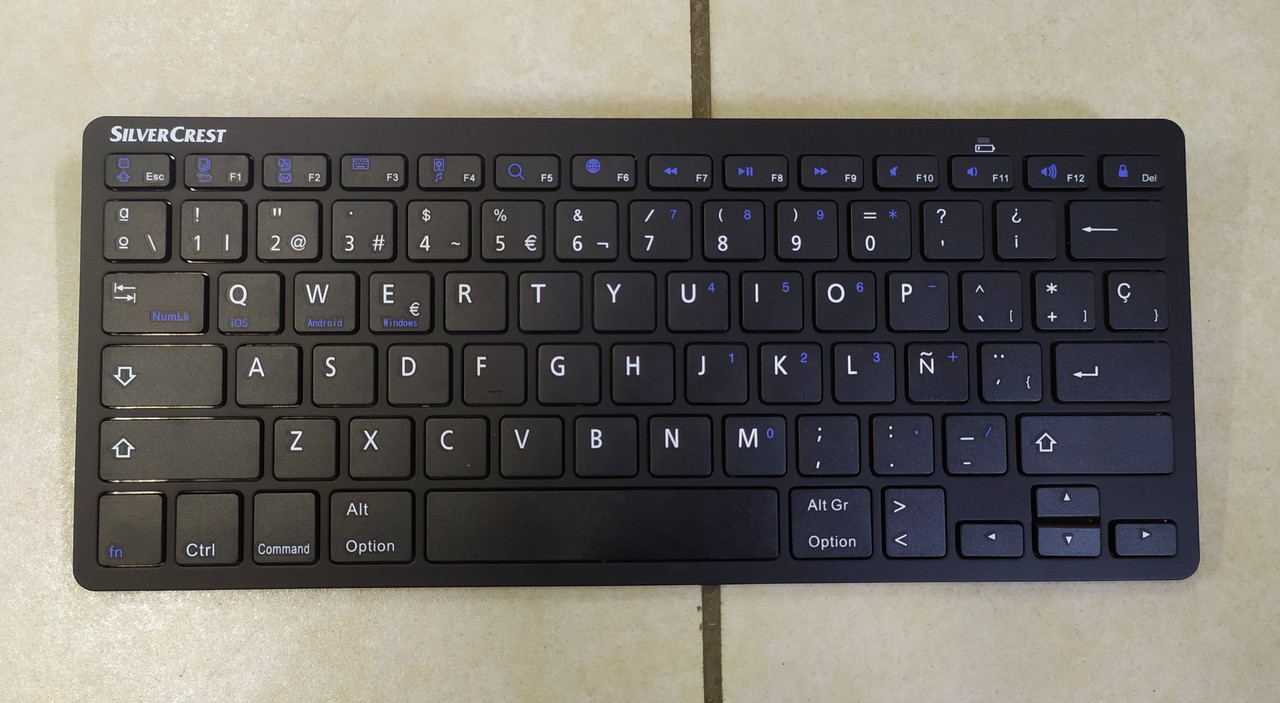 Новая беспроводная немецкая bluetoothклавиатура из Германии Silver