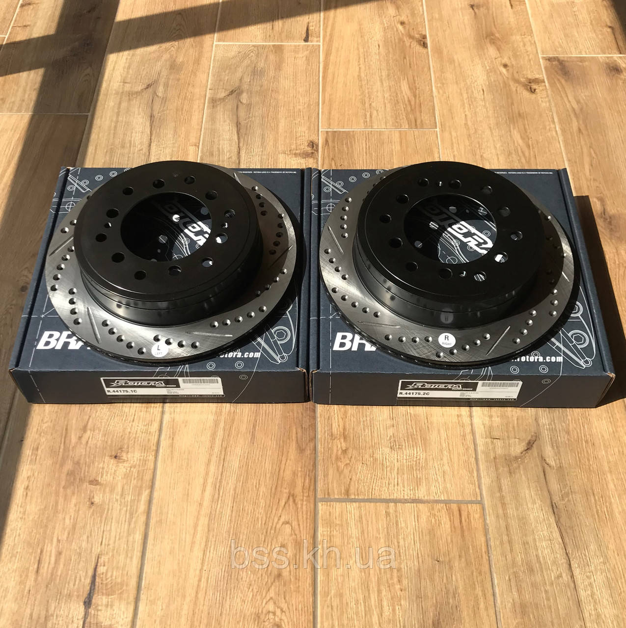 Диск гальмівний задній правий Rotora Land cruiser PRADO 150/GX460 R. 44175.2 C, фото 1