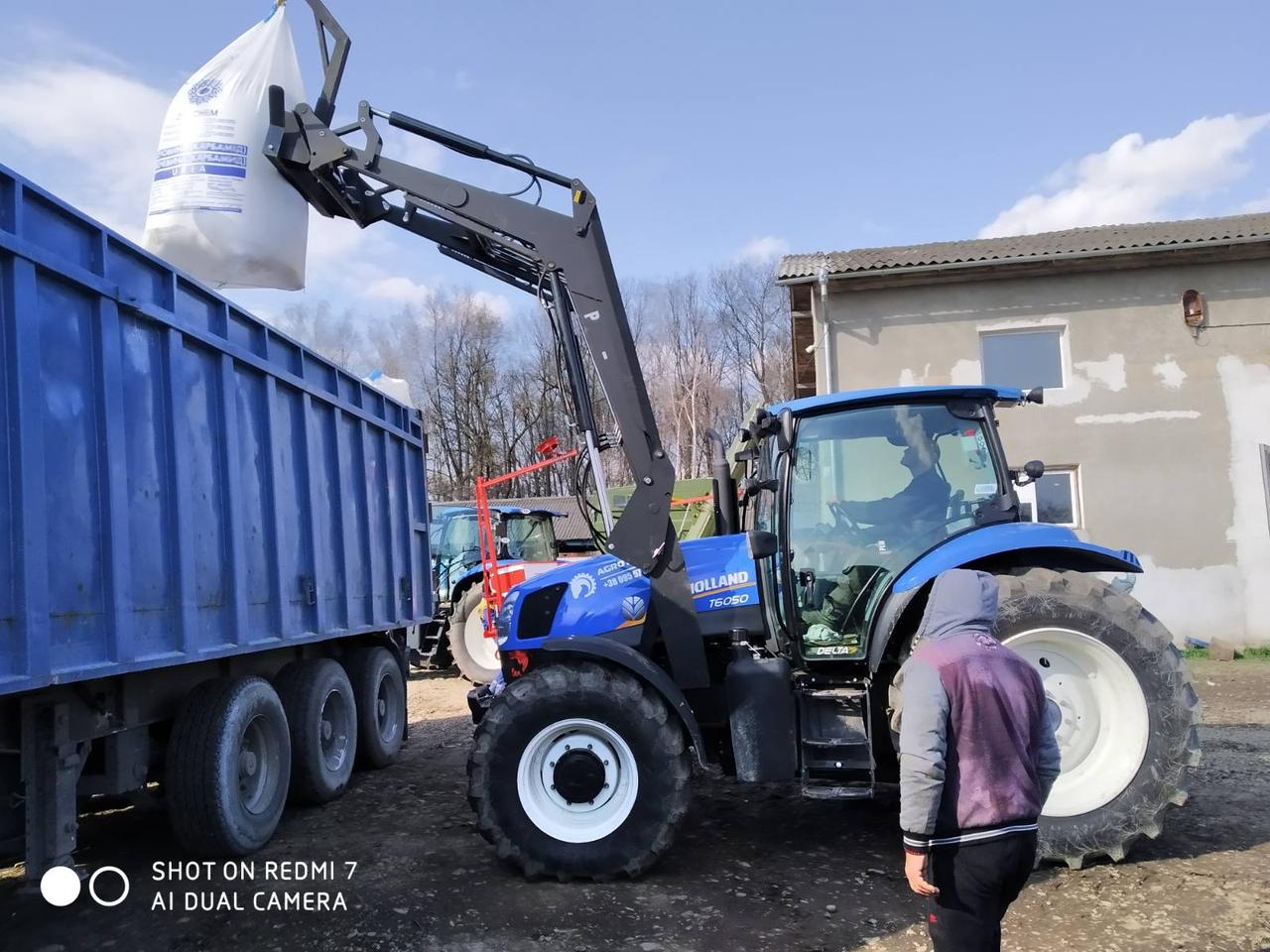 Навантажувач Фронтальний Швидкознімний НТ-2000J КУН на Нью Голланд 6050