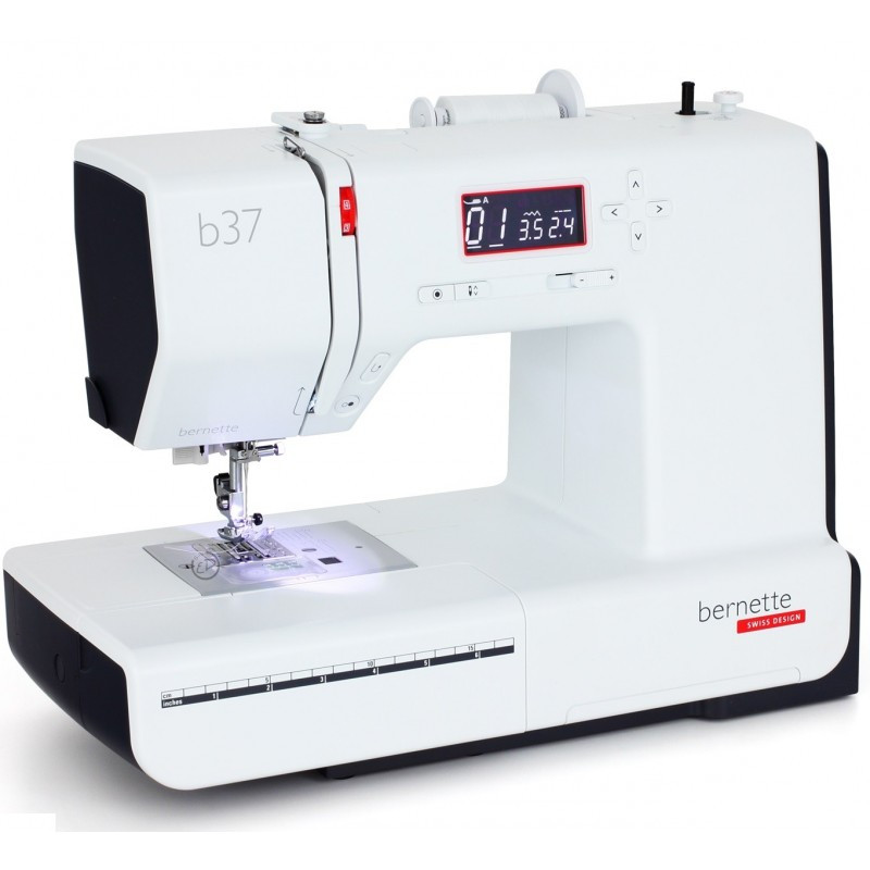 Швейна машинка Bernina Bernette B37