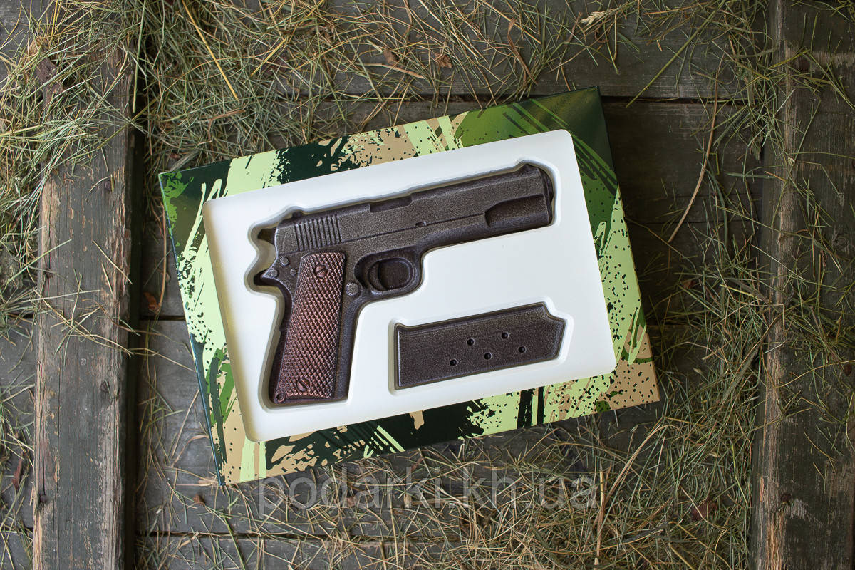 Шоколадна фігурка "Кольт"