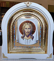 Икона Нерукотворный образ Спасителя в белом арочном киоте с декоративными уголками, размер 28×25 ,сюжет 15×18