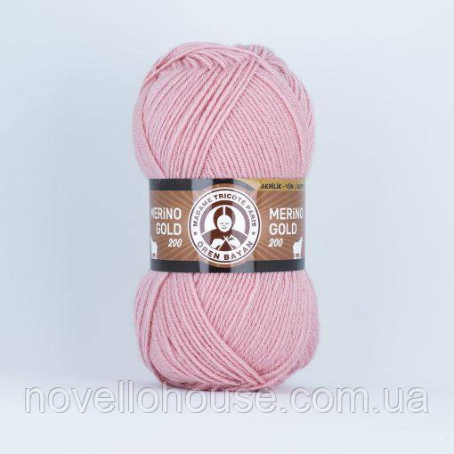 Madame Tricote Paris MERINO GOLD 200 (Меріно Голд 200) № 001 пудра (Пряжа напіввовна, нитки для в'язання)