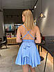 Шелковое платье мини с открытой спиной и пышной юбочкой в голубом цвете, фото 3
