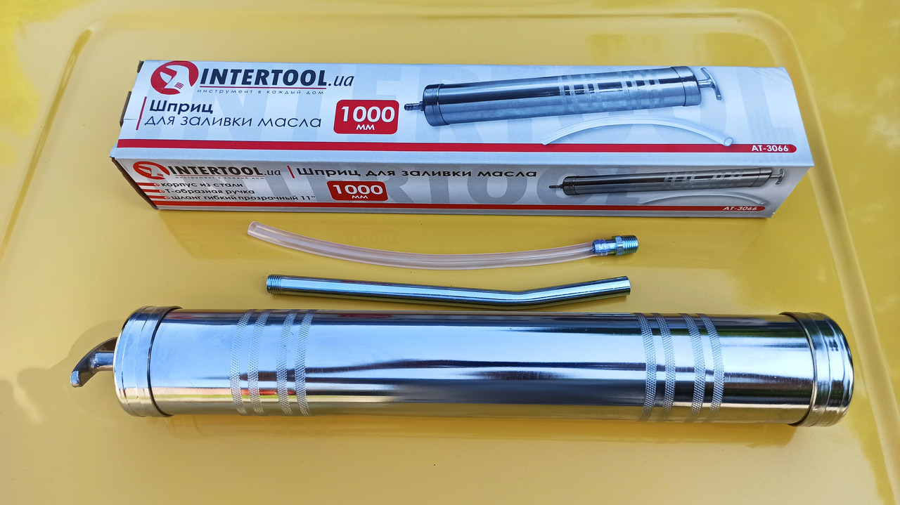 Шприц для заливання оливи 1000 мл INTERTOOL