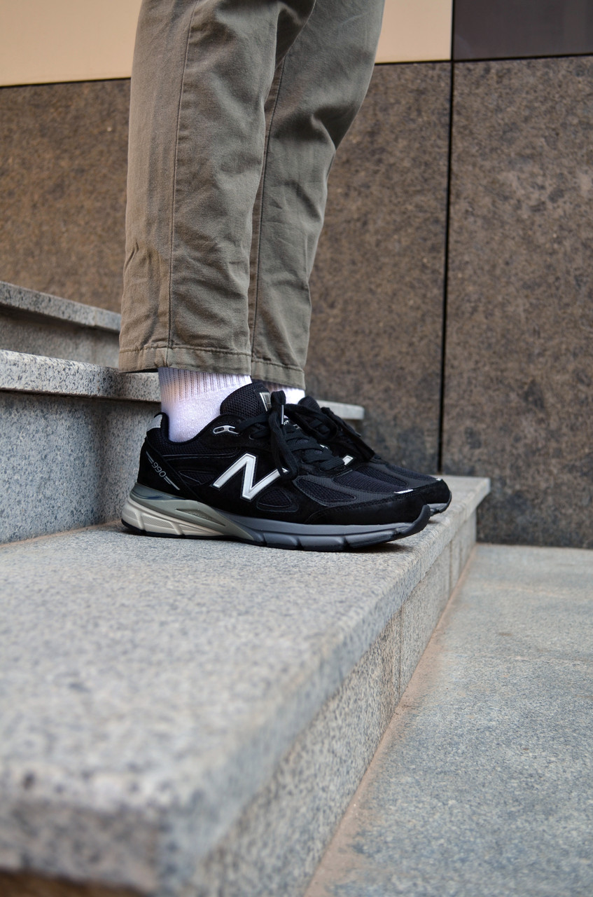 nb 990 black