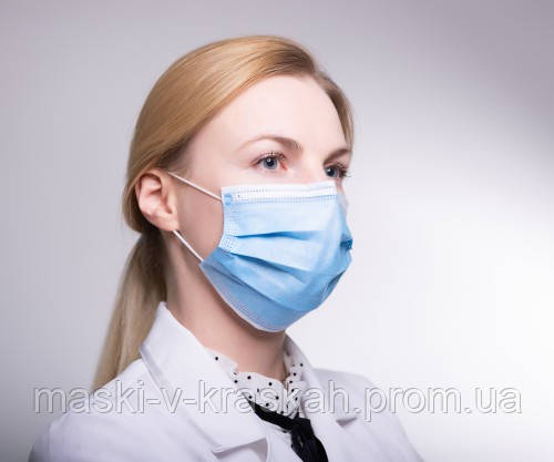 Купить Маска медицинская одноразовая трехслойная 50 шт в уп. голубая ...