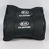 Подушка-підголівник з маркою авто Kia, фото 2