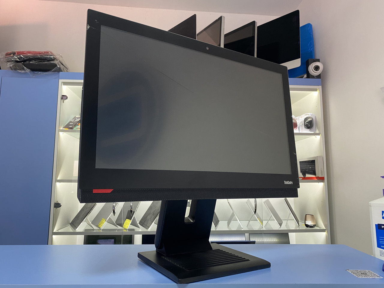 Моноблок Lenovo ThinkCentre M900z