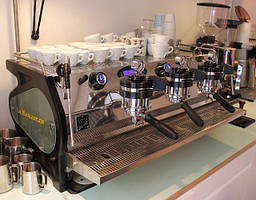 Кавомашина професійна La Marzocco Strada EP 3GR б/у