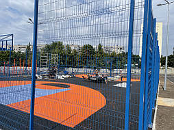 Укладка двухслойного покрытия из EPDM крошки. Харьков, урбан-парк Героев труда 60 8