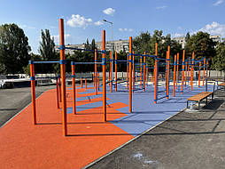 Укладка двухслойного покрытия из EPDM крошки. Харьков, урбан-парк Героев труда 60 9