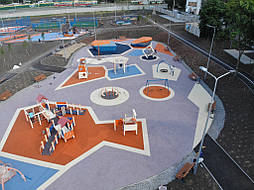 Укладка двухслойного покрытия из EPDM крошки. Харьков, урбан-парк Героев труда 60 12