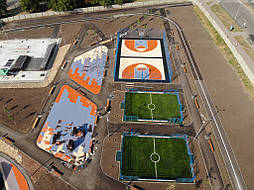 Укладка двухслойного покрытия из EPDM крошки. Харьков, урбан-парк Героев труда 60 18