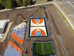 Укладка двухслойного покрытия из EPDM крошки. Харьков, урбан-парк Героев труда 60 21