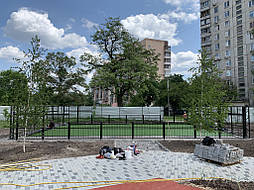 Укладка искусственной травы для панакорта. Харьков ул. Молочная 11 13