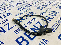 Датчик зносу гальмівних колодок ззаду справа Mercedes W164 A1644401506