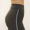 Лосини в темно-сірому кольорі зі сріблястою лампасою XL — 3XL Ao longcom Китай, фото 7
