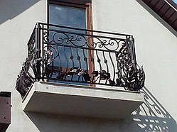 Купити кований балкон