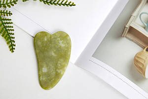 Скребок Гуаша з обсидіану , зелений