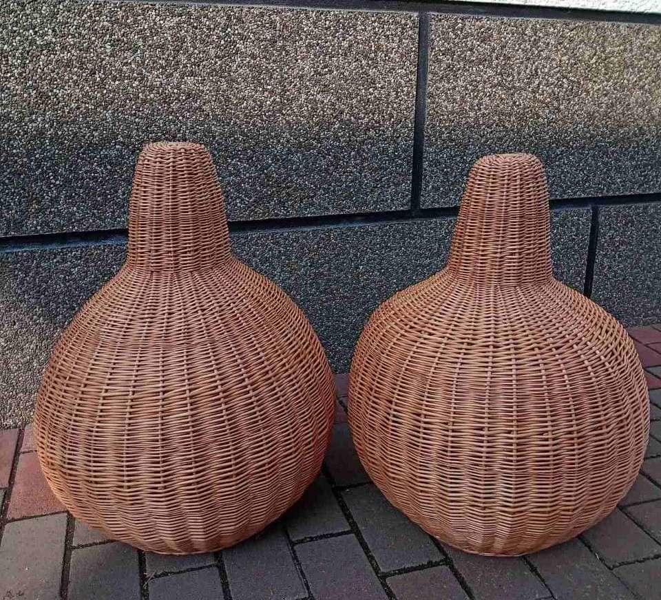 Люстра з лози у формі булави