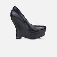 Елегантні жіночі туфлі на високій платформі чорного кольору